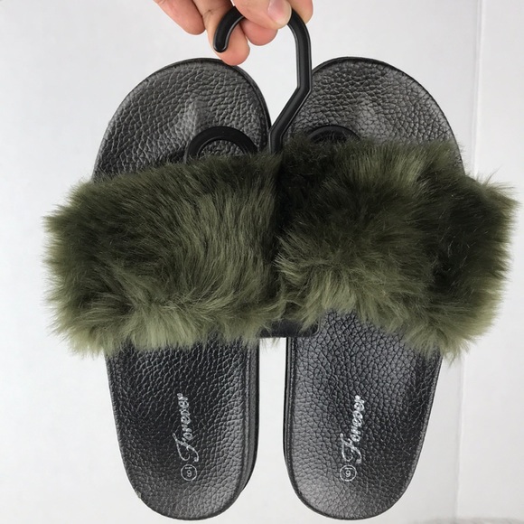 ✅Olive Fur Sandals - Picture 4 of 6